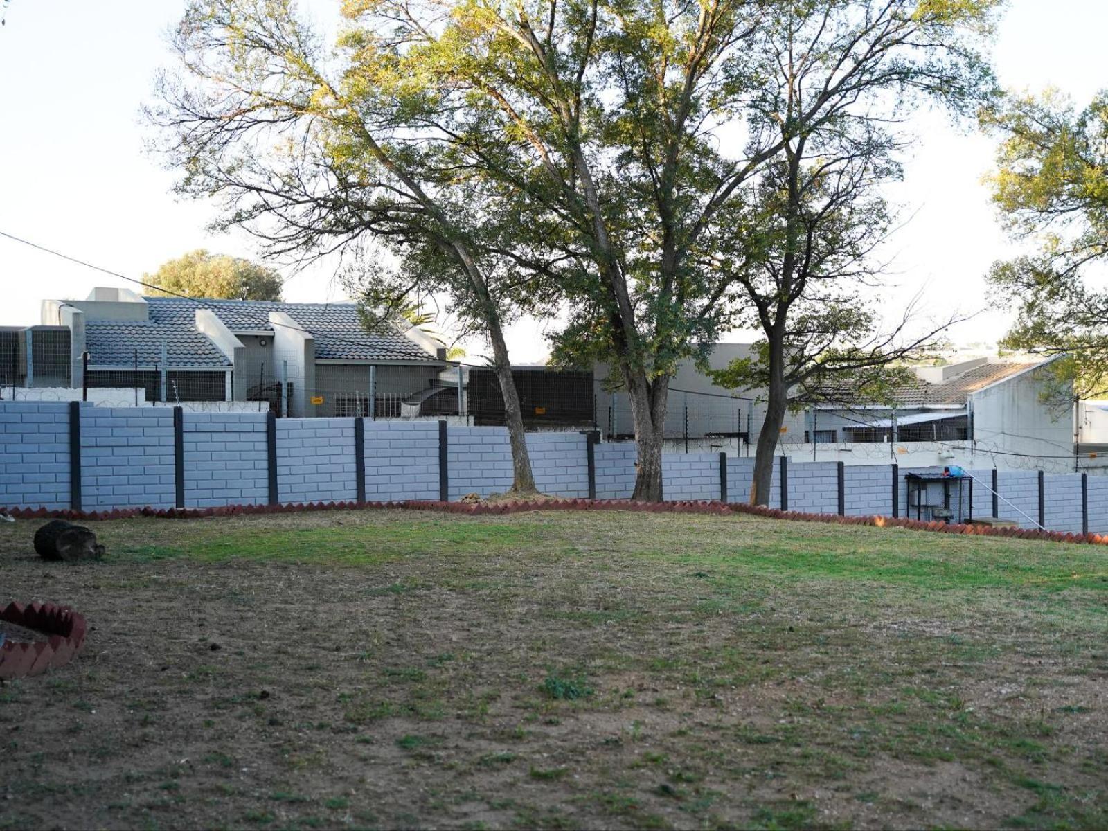 Aqua Guest House Sandown Exterior photo